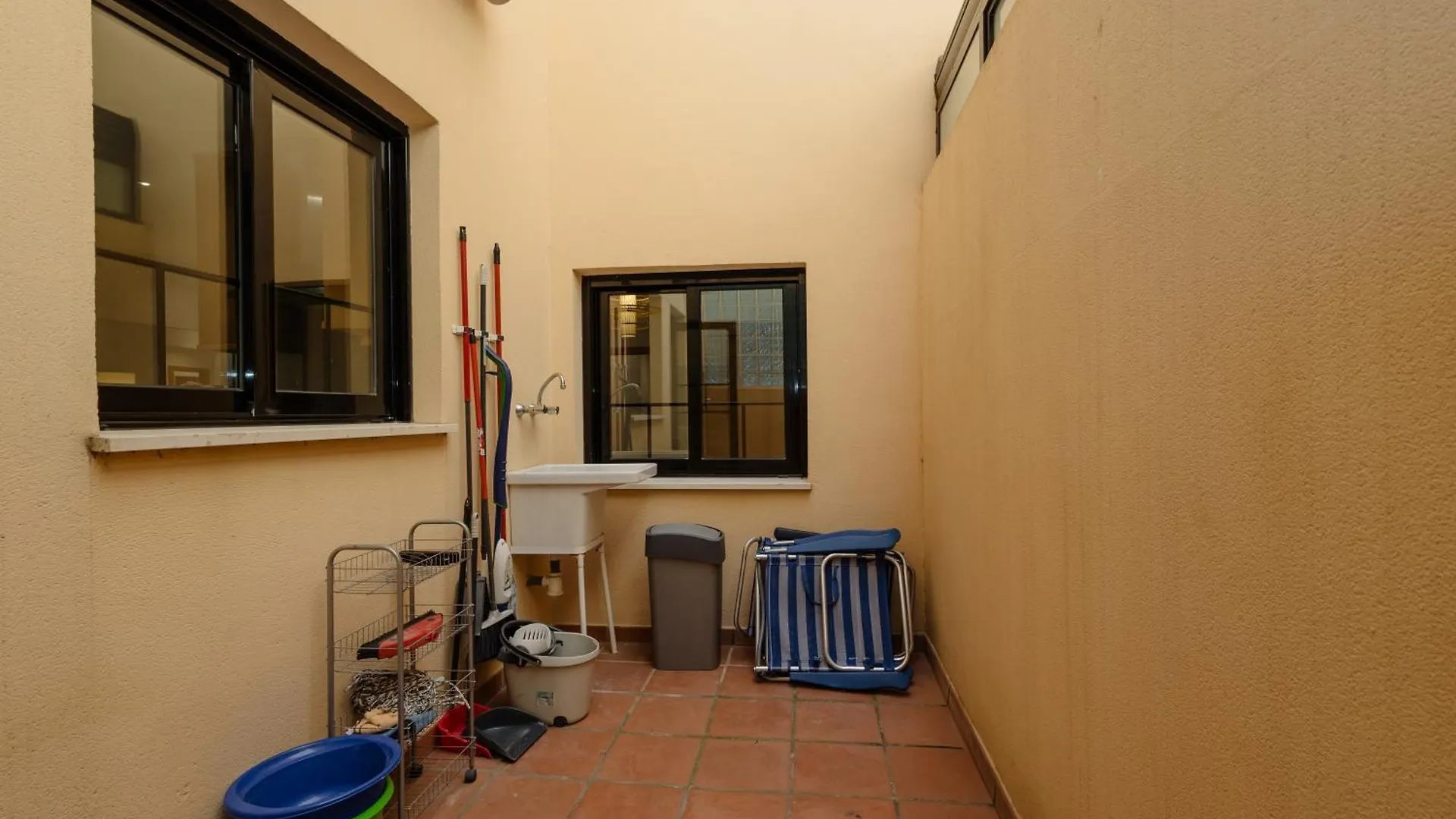 3 Bedroom Apartment, With Private Garden And Terrace, In Puerto Banus Marbella 0*,